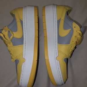 Nike Air Jordan 1 Elivate Low Cement Yellow and Gray Sneakers 8.5 Cork Insole